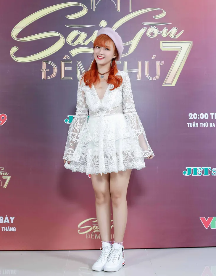 Đinh Hương, Tiêu Châu Như Quỳnh chia sẻ về Giáng sinh thời thơ ấu - Ảnh 2. Đinh Hương, Tiêu Châu Như Quỳnh chia sẻ về Giáng sinh thời thơ ấu - Ảnh 2.