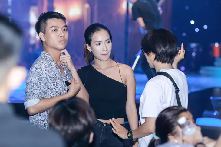 Sao đại chiến: Hồi hộp đón chờ phiên bản mới của Lạc trôi và Túy âm - Ảnh 2. Sao đại chiến: Hồi hộp đón chờ phiên bản mới của Lạc trôi và Túy âm - Ảnh 2.