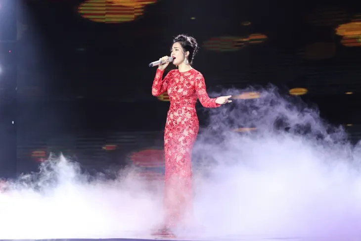 Cặp đôi hoàn hảo: Erik và Đức Phúc luống cuống hát Bolero sai lời - Ảnh 5. Cặp đôi hoàn hảo: Erik và Đức Phúc luống cuống hát Bolero sai lời - Ảnh 5.