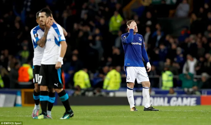 Kết quả lượt trận thứ 2 vòng bảng Europa League: Arsenal thắng đậm, Everton mất điểm - Ảnh 2. Kết quả lượt trận thứ 2 vòng bảng Europa League: Arsenal thắng đậm, Everton mất điểm - Ảnh 2.