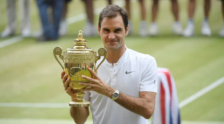 Roger Federer tuyên bố gây sốc về tương lai sau Wimbledon - Ảnh 1. Roger Federer tuyên bố gây sốc về tương lai sau Wimbledon - Ảnh 1.