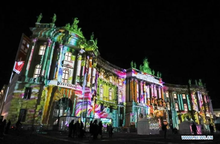 Mãn nhãn với lễ hội ánh sáng Berlin - Ảnh 11. Mãn nhãn với lễ hội ánh sáng Berlin - Ảnh 11.