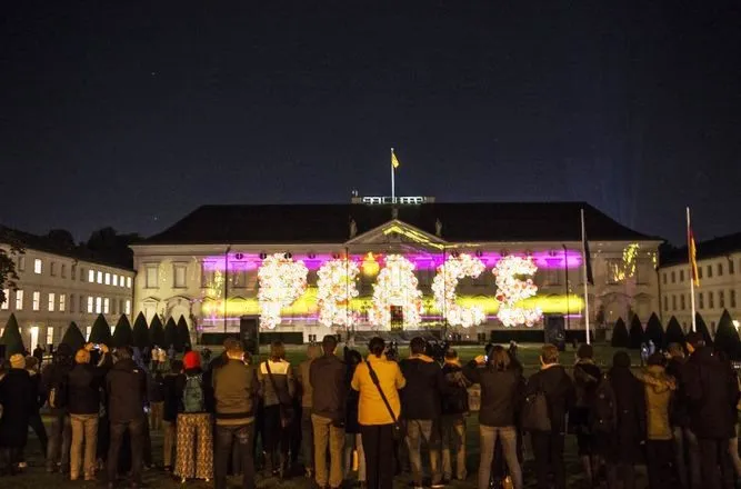 Mãn nhãn với lễ hội ánh sáng Berlin - Ảnh 6. Mãn nhãn với lễ hội ánh sáng Berlin - Ảnh 6.