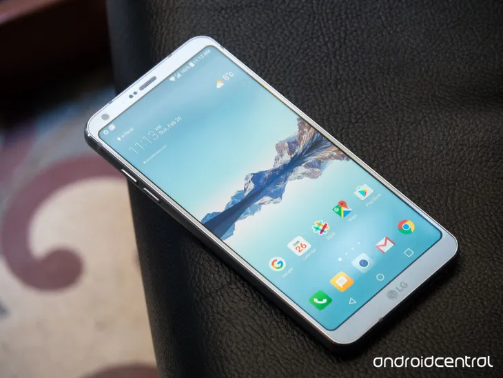 8 smartphone bạn có thể lựa chọn nếu không đủ tiền cho iPhone 8 hay Note 8 - Ảnh 2. 8 smartphone bạn có thể lựa chọn nếu không đủ tiền cho iPhone 8 hay Note 8 - Ảnh 2.