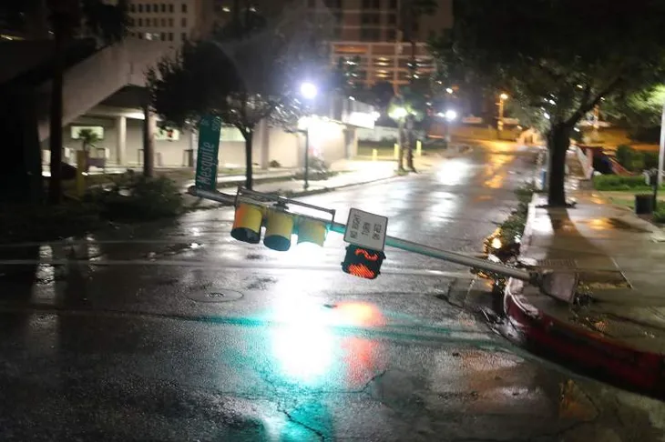 30.000 người dân Mỹ mất nhà cửa do bão Harvey - Ảnh 3. 30.000 người dân Mỹ mất nhà cửa do bão Harvey - Ảnh 3.