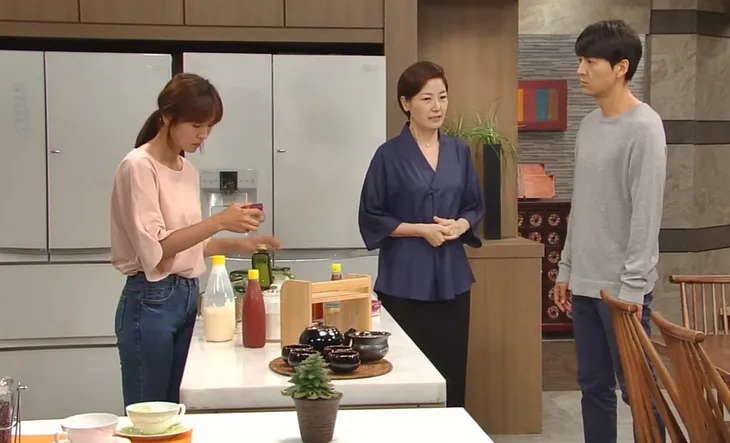 Gia hòa vạn sự thành: Khán giả phản đối Hye Ryung trở lại nhà chồng, Kim So Yeon nói gì? - Ảnh 1. Gia hòa vạn sự thành: Khán giả phản đối Hye Ryung trở lại nhà chồng, Kim So Yeon nói gì? - Ảnh 1.