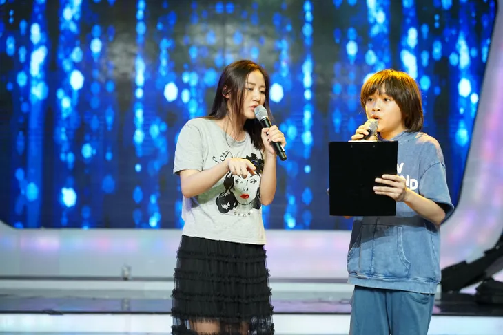 Vietnam Idol Kids: Ai sẽ giành được vị trí quán quân mùa thứ 2? - Ảnh 2. Vietnam Idol Kids: Ai sẽ giành được vị trí quán quân mùa thứ 2? - Ảnh 2.