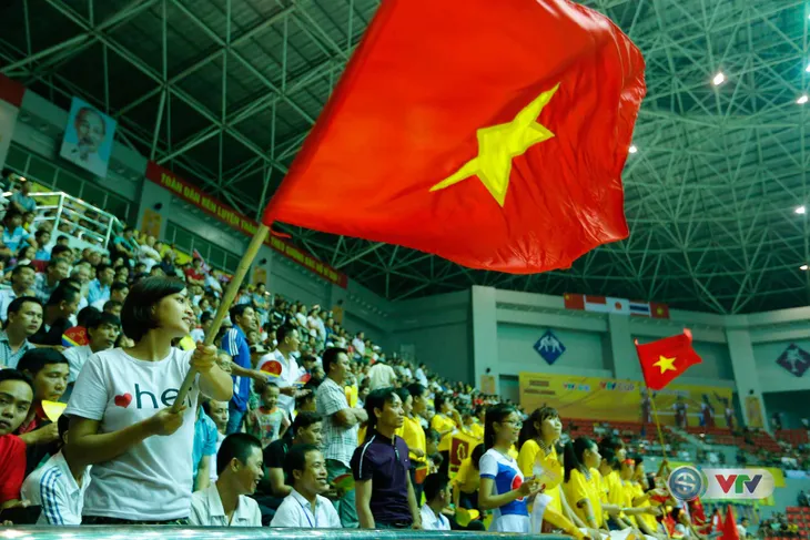 Tổng thư kí Liên đoàn Bóng chuyền Việt Nam Lê Trí Trường: Sự đồng đều tạo nên sức hấp dẫn VTV Cup Tôn Hoa Sen 2017 - Ảnh 2. Tổng thư kí Liên đoàn Bóng chuyền Việt Nam Lê Trí Trường: Sự đồng đều tạo nên sức hấp dẫn VTV Cup Tôn Hoa Sen 2017 - Ảnh 2.