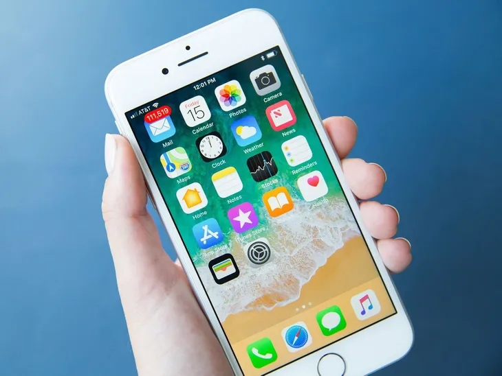 Siêu bão Irma hạ nốc ao iPhone 8 lẫn iPhone X trên Google trong năm 2017 - Ảnh 2. Siêu bão Irma hạ nốc ao iPhone 8 lẫn iPhone X trên Google trong năm 2017 - Ảnh 2.