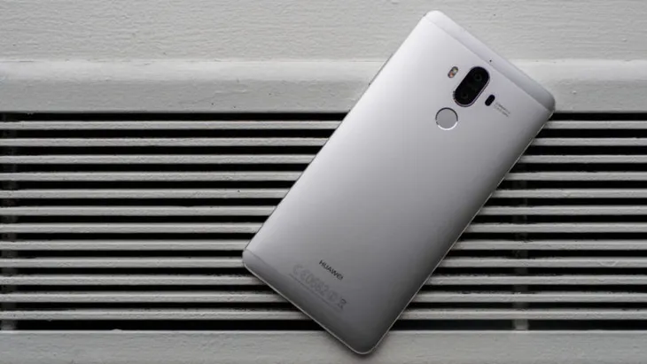 Dưới 300 USD, nên mua smartphone nào? - Ảnh 4. Dưới 300 USD, nên mua smartphone nào? - Ảnh 4.