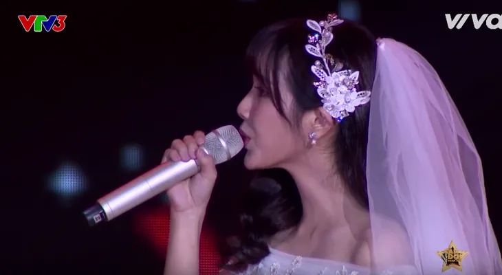 Cặp đôi hoàn hảo: Đức Phúc đầy lãng tử, làm đám cưới với thánh nữ Bolero - Ảnh 2. Cặp đôi hoàn hảo: Đức Phúc đầy lãng tử, làm đám cưới với thánh nữ Bolero - Ảnh 2.