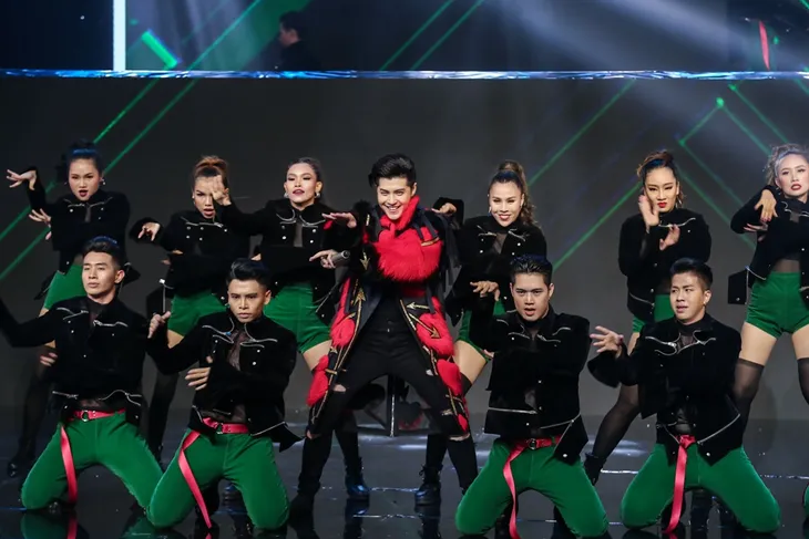 Mãn nhãn với màn trình diễn cực độc của Noo Phước Thịnh tại The Remix - Ảnh 1. Mãn nhãn với màn trình diễn cực độc của Noo Phước Thịnh tại The Remix - Ảnh 1.