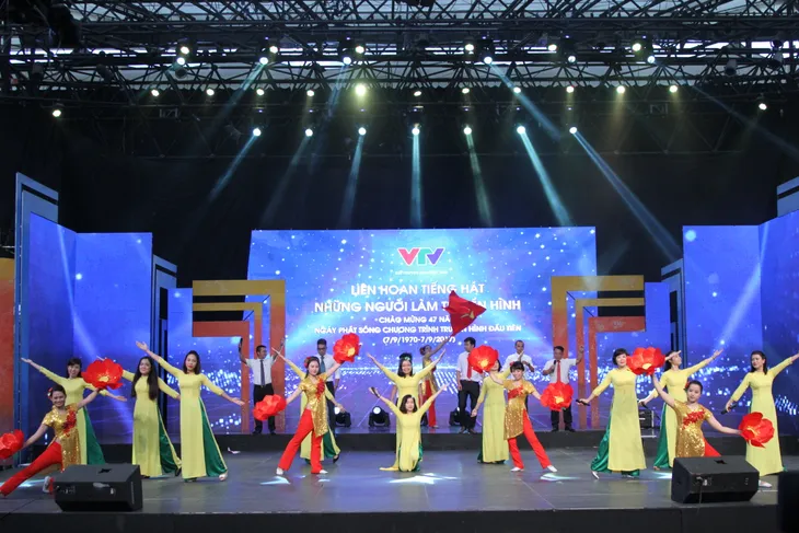 NS Lê Minh Sơn: Choáng khi xem LH Tiếng hát những người làm truyền hình của VTV - Ảnh 1. NS Lê Minh Sơn: Choáng khi xem LH Tiếng hát những người làm truyền hình của VTV - Ảnh 1.