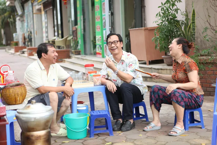 ĐD Quốc Trọng: Không áp lực khi Những người nhiều chuyện chiếu sau Sống chung với mẹ chồng - Ảnh 2. ĐD Quốc Trọng: Không áp lực khi Những người nhiều chuyện chiếu sau Sống chung với mẹ chồng - Ảnh 2.