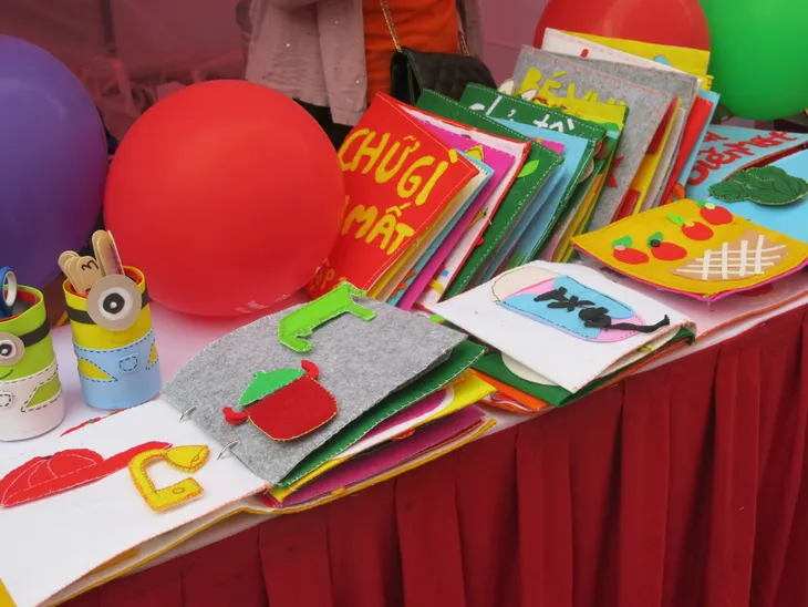 Vòng tay yêu thương - Ngày hội dành cho trẻ tự kỷ - Ảnh 4. Vòng tay yêu thương - Ngày hội dành cho trẻ tự kỷ - Ảnh 4.