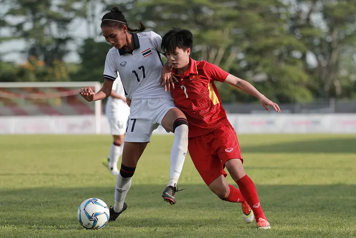 ĐT nữ Việt Nam 1-1 ĐT nữ Thái Lan: Vàng SEA Games tại tay! - Ảnh 1. ĐT nữ Việt Nam 1-1 ĐT nữ Thái Lan: Vàng SEA Games tại tay! - Ảnh 1.