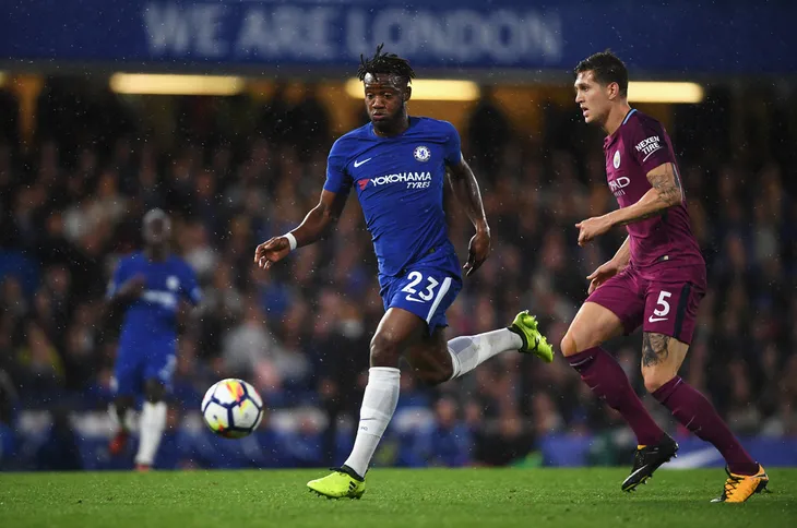 Man City không Aguero vẫn cực mạnh còn Chelsea hoá bình thường khi thiếu Morata - Ảnh 4.