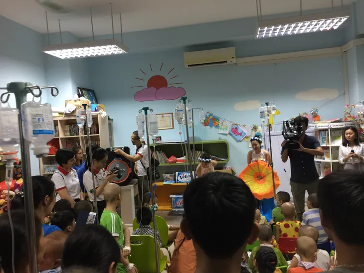 Gala Cuộc sống vẫn tươi đẹp 2017 – Muôn ánh mặt trời - Ảnh 1. Gala Cuộc sống vẫn tươi đẹp 2017 – Muôn ánh mặt trời - Ảnh 1.