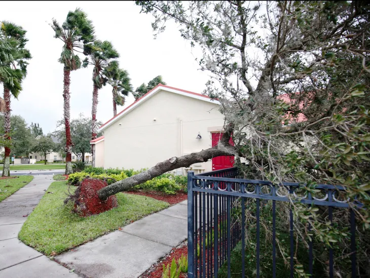 Siêu bão Irma đe dọa ngành du lịch của Florida - Ảnh 2. Siêu bão Irma đe dọa ngành du lịch của Florida - Ảnh 2.