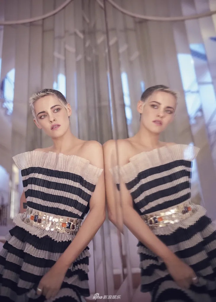 Kristen Stewart vừa cá tính vừa quyến rũ chết người trong loạt ảnh mới - Ảnh 2. Kristen Stewart vừa cá tính vừa quyến rũ chết người trong loạt ảnh mới - Ảnh 2.