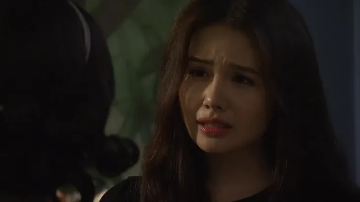 Ghét thì yêu thôi - Tập 6: Cuối cùng bà Diễm đã chịu nói lý do lừa dối Kim hơn 20 năm - Ảnh 1. Ghét thì yêu thôi - Tập 6: Cuối cùng bà Diễm đã chịu nói lý do lừa dối Kim hơn 20 năm - Ảnh 1.
