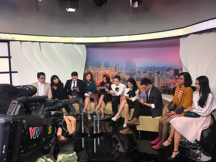 Chờ đợi thế hệ MC mới của Café sáng với VTV3 - Ảnh 15. Chờ đợi thế hệ MC mới của Café sáng với VTV3 - Ảnh 15.