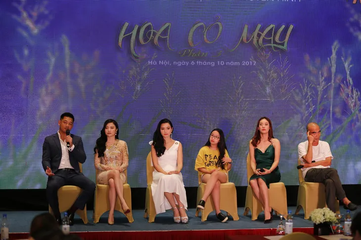 Hoa cỏ may phần 3: Hải Anh đứng giữa tình yêu của hai cô gái xinh đẹp - Ảnh 14. Hoa cỏ may phần 3: Hải Anh đứng giữa tình yêu của hai cô gái xinh đẹp - Ảnh 14.