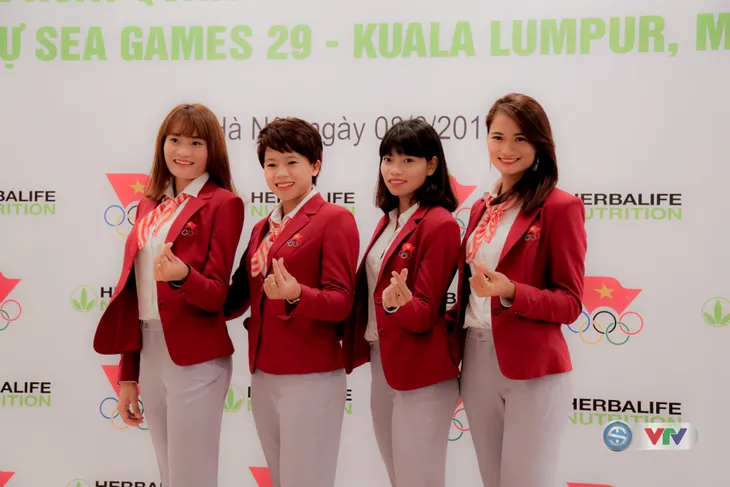 Lễ xuất quân Đoàn Thể thao Việt Nam tham dự SEA Games 29 - Ảnh 12. Lễ xuất quân Đoàn Thể thao Việt Nam tham dự SEA Games 29 - Ảnh 12.