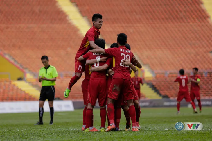 HLV U22 Campuchia: U22 Việt Nam hoàn toàn có thể vô địch SEA Games 29 - Ảnh 1. HLV U22 Campuchia: U22 Việt Nam hoàn toàn có thể vô địch SEA Games 29 - Ảnh 1.
