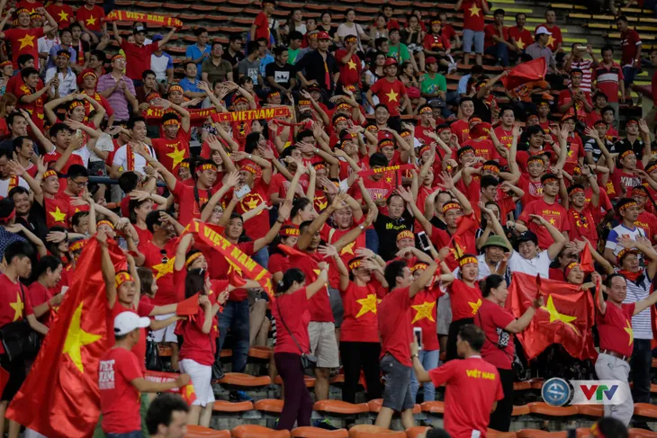 ẢNH: Những khoảnh khắc trong chiến thắng 4 sao của U22 Việt Nam trước U22 Philippines - Ảnh 1. ẢNH: Những khoảnh khắc trong chiến thắng 4 sao của U22 Việt Nam trước U22 Philippines - Ảnh 1.