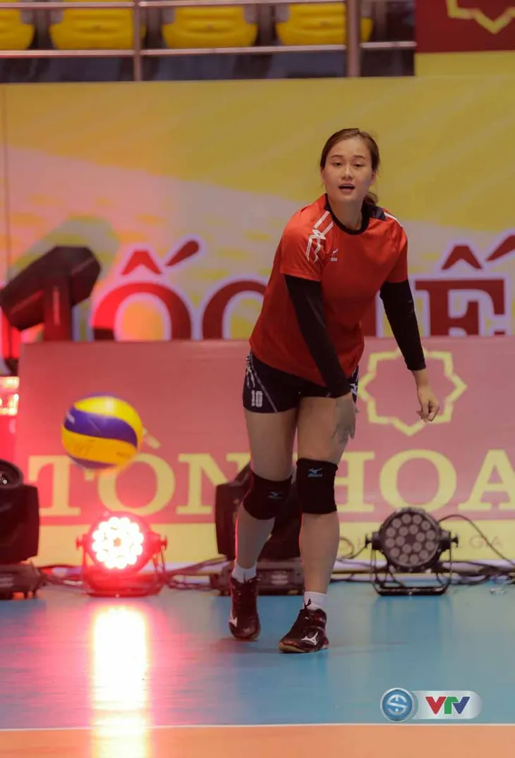 VTV Cup Tôn Hoa Sen 2017: ĐT bóng chuyền nữ Việt Nam tập buổi đầu tiên tại Hải Dương - Ảnh 4. VTV Cup Tôn Hoa Sen 2017: ĐT bóng chuyền nữ Việt Nam tập buổi đầu tiên tại Hải Dương - Ảnh 4.