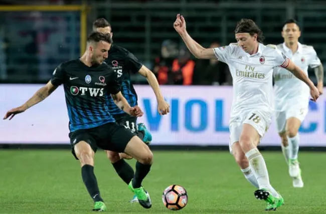 Kết quả bóng đá châu Âu đêm 13/5 rạng sáng 14/5: Man City 2-1 Leicester City, Stoke 1-4 Arsenal, Atalanta 1-1 AC Milan - Ảnh 5. Kết quả bóng đá châu Âu đêm 13/5 rạng sáng 14/5: Man City 2-1 Leicester City, Stoke 1-4 Arsenal, Atalanta 1-1 AC Milan - Ảnh 5.