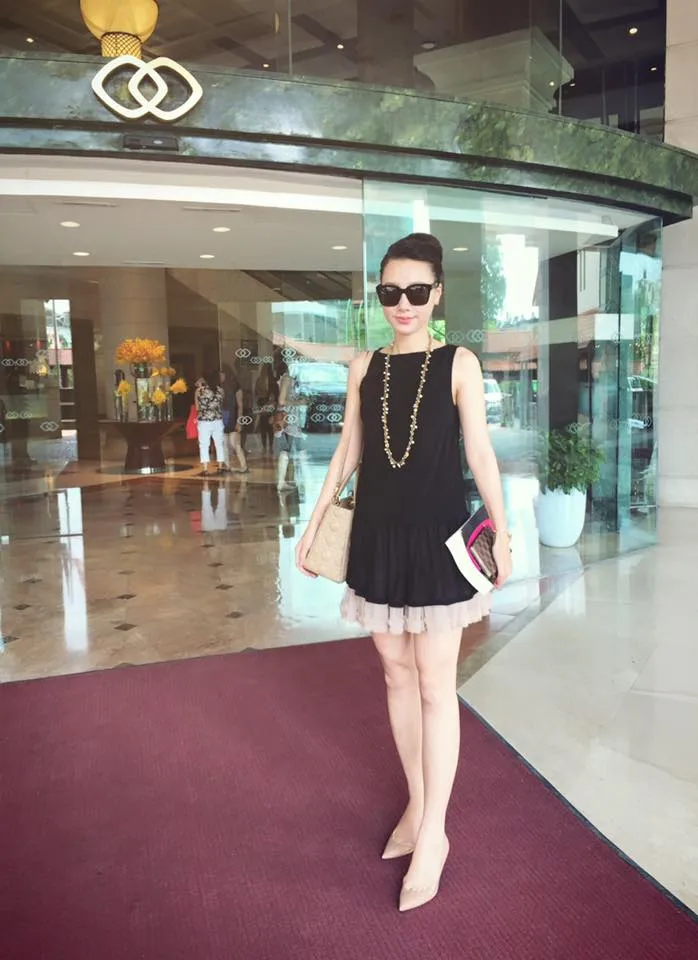 Tăm tia tủ đồ thời trang mùa hè của MC Minh Hà - Ảnh 1. Tăm tia tủ đồ thời trang mùa hè của MC Minh Hà - Ảnh 1.