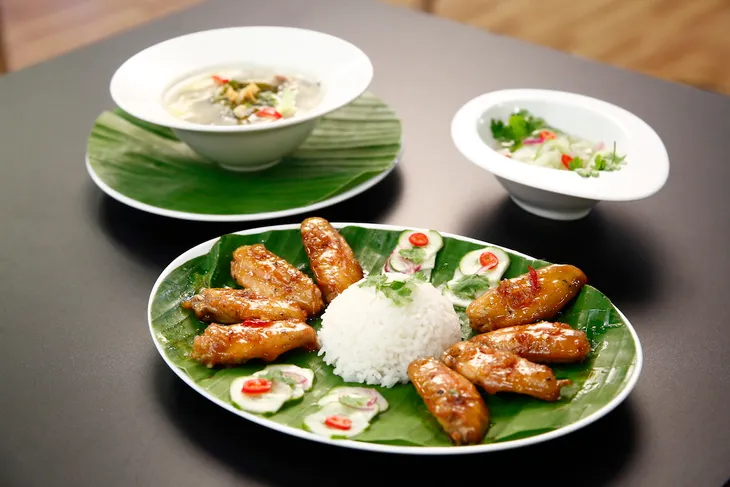 Vua đầu bếp 2017 - Cuộc “đại chiến” của dàn sao nổi tiếng - Ảnh 2. Vua đầu bếp 2017 - Cuộc “đại chiến” của dàn sao nổi tiếng - Ảnh 2.