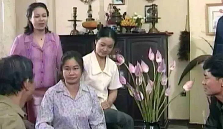 Những bộ phim truyền hình dễ làm khán giả nao lòng nhớ về Hà Nội - Ảnh 3. Những bộ phim truyền hình dễ làm khán giả nao lòng nhớ về Hà Nội - Ảnh 3.