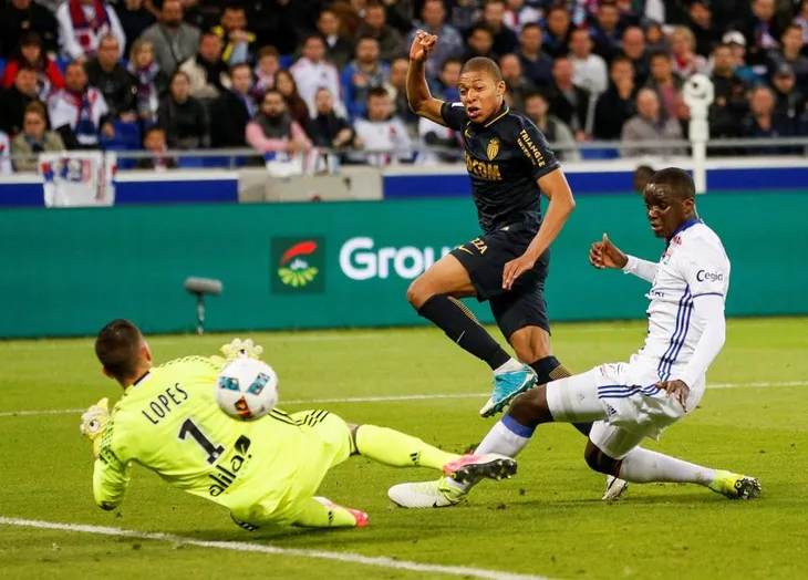 Kết quả bóng đá châu Âu tối 23, rạng sáng 24/4: Real Madrid 2-3 Barcelona, Arsenal 2-1 Manchester City - Ảnh 4. Kết quả bóng đá châu Âu tối 23, rạng sáng 24/4: Real Madrid 2-3 Barcelona, Arsenal 2-1 Manchester City - Ảnh 4.