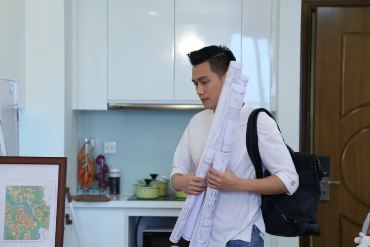 Vợ con ông trùm Phan Quân hội ngộ trong sitcom Cư dân thông thái - Ảnh 1. Vợ con ông trùm Phan Quân hội ngộ trong sitcom Cư dân thông thái - Ảnh 1.