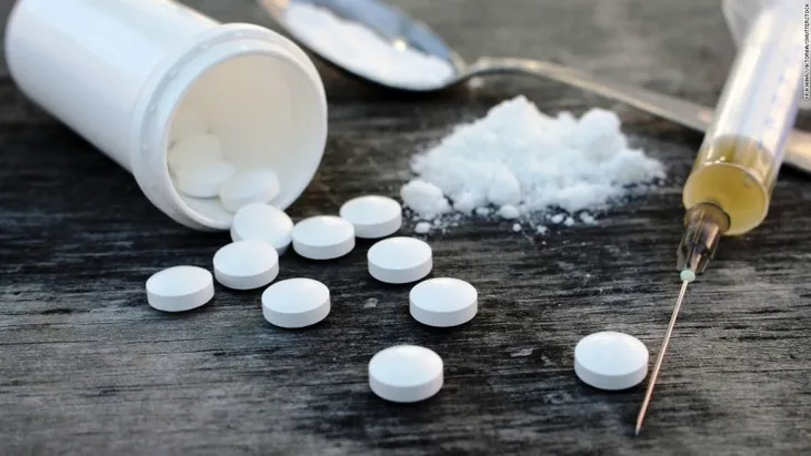 Hiểm họa thuốc giảm đau Opioid - Ảnh 1. Hiểm họa thuốc giảm đau Opioid - Ảnh 1.