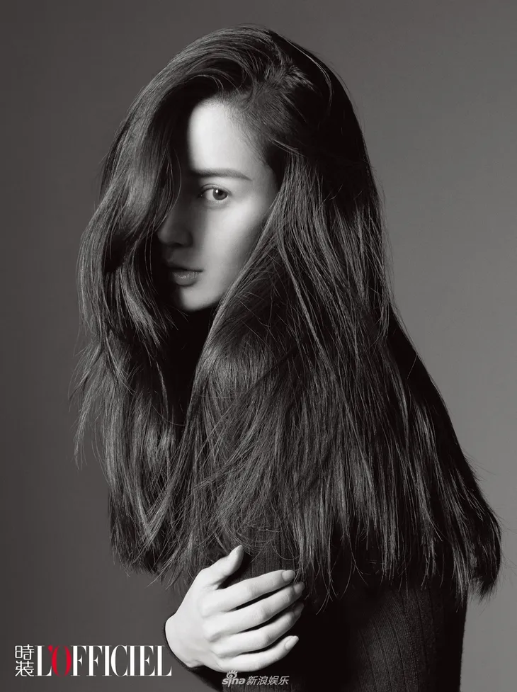 Mẹ bỉm sữa Angelababy siêu quyến rũ trên tạp chí tháng 9 - Ảnh 1. Mẹ bỉm sữa Angelababy siêu quyến rũ trên tạp chí tháng 9 - Ảnh 1.