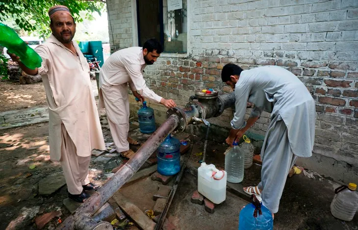 Pakistan: 60 triệu người có nguy cơ nhiễm asen từ nước ngầm - Ảnh 1. Pakistan: 60 triệu người có nguy cơ nhiễm asen từ nước ngầm - Ảnh 1.