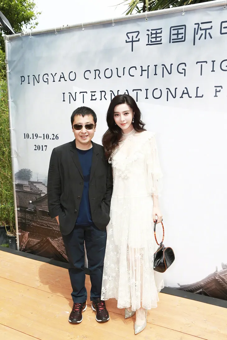 Cuối cùng Phạm Băng Băng đã lấy lại phong độ sang chảnh tại Cannes - Ảnh 5. Cuối cùng Phạm Băng Băng đã lấy lại phong độ sang chảnh tại Cannes - Ảnh 5.