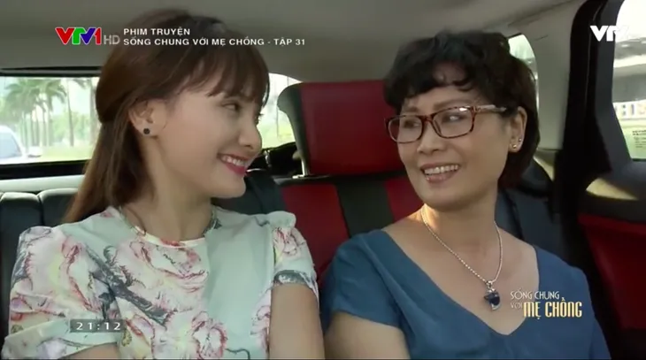 Sống chung với mẹ chồng - Tập 31: Bà Phương (NSND Lan Hương) là vỏ quýt dày thì đã có con dâu mới là móng tay nhọn - Ảnh 16. Sống chung với mẹ chồng - Tập 31: Bà Phương (NSND Lan Hương) là vỏ quýt dày thì đã có con dâu mới là móng tay nhọn - Ảnh 16.