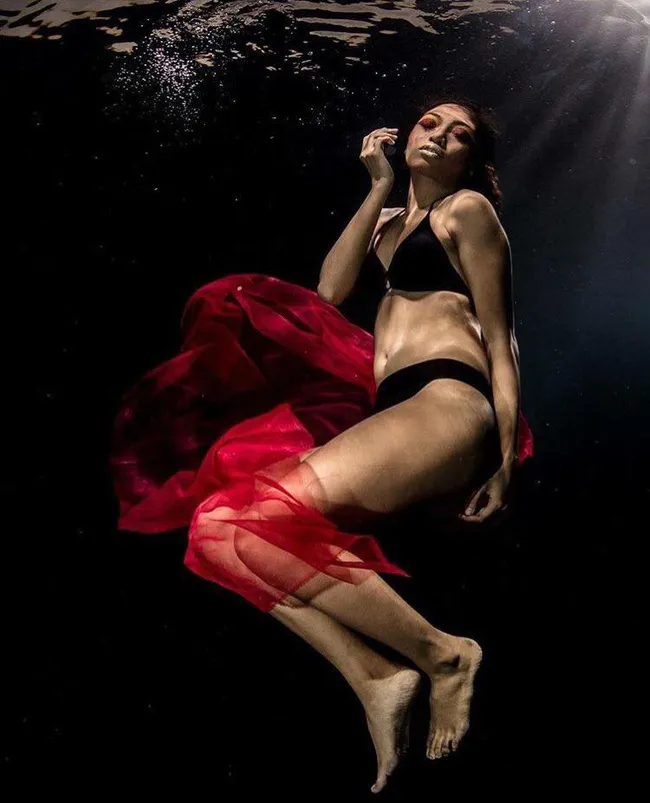 Thảm họa chụp ảnh dưới nước lại tái diễn ở Philippines’ Next Top Model - Ảnh 1. Thảm họa chụp ảnh dưới nước lại tái diễn ở Philippines’ Next Top Model - Ảnh 1.