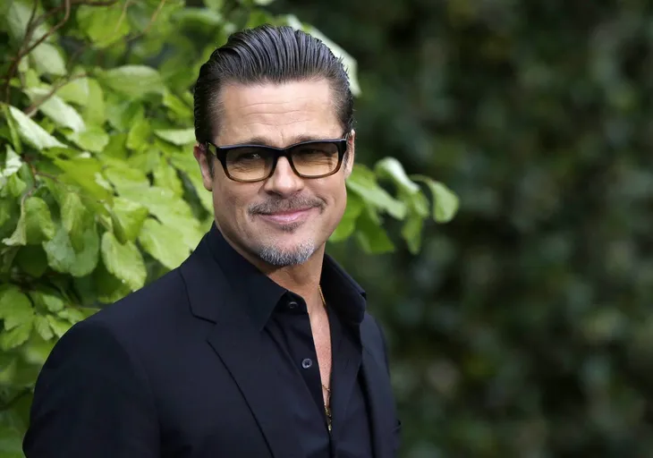 Từng hào hoa là thế, Brad Pitt và Johnny Deep khiến bao người vỡ mộng hậu ly hôn - Ảnh 2. Từng hào hoa là thế, Brad Pitt và Johnny Deep khiến bao người vỡ mộng hậu ly hôn - Ảnh 2.