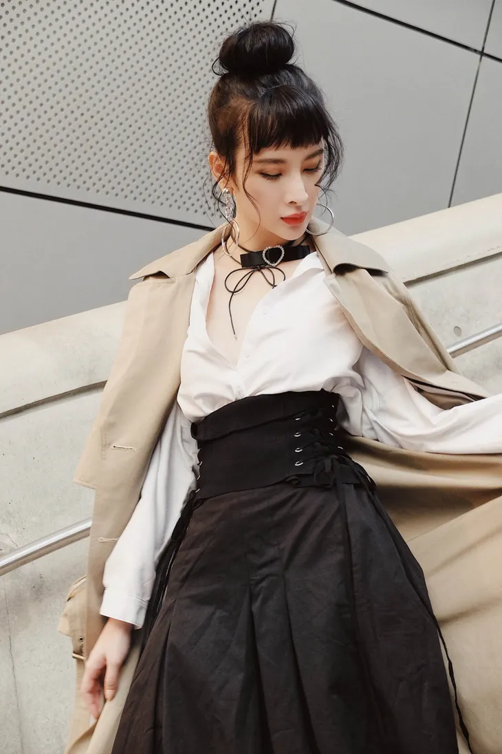 Angela Phương Trinh sành điệu trên đường phố Hàn Quốc - Ảnh 2. Angela Phương Trinh sành điệu trên đường phố Hàn Quốc - Ảnh 2.