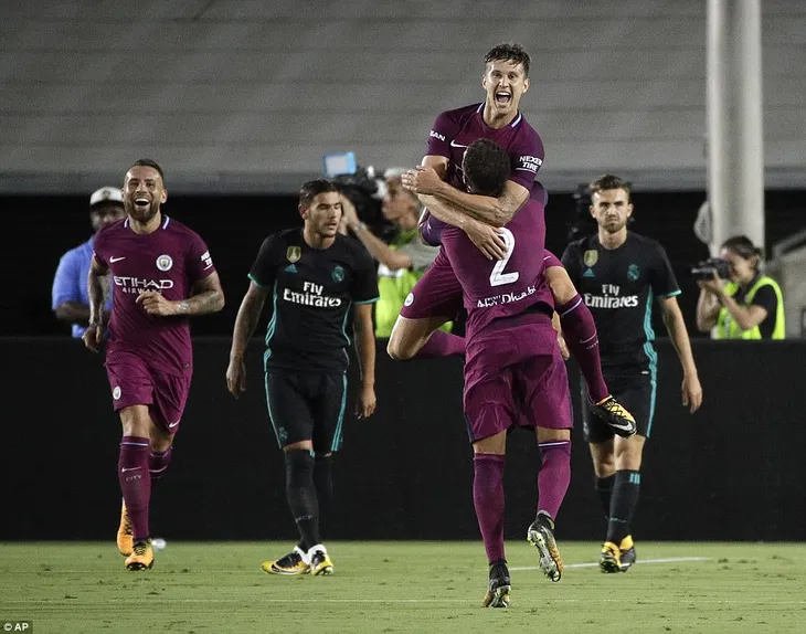 Real xếp bét bảng, Barca dẫn đầu ICC 2017 - Ảnh 4. Real xếp bét bảng, Barca dẫn đầu ICC 2017 - Ảnh 4.