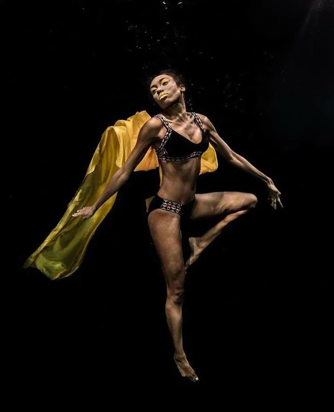 Thảm họa chụp ảnh dưới nước lại tái diễn ở Philippines’ Next Top Model - Ảnh 3. Thảm họa chụp ảnh dưới nước lại tái diễn ở Philippines’ Next Top Model - Ảnh 3.