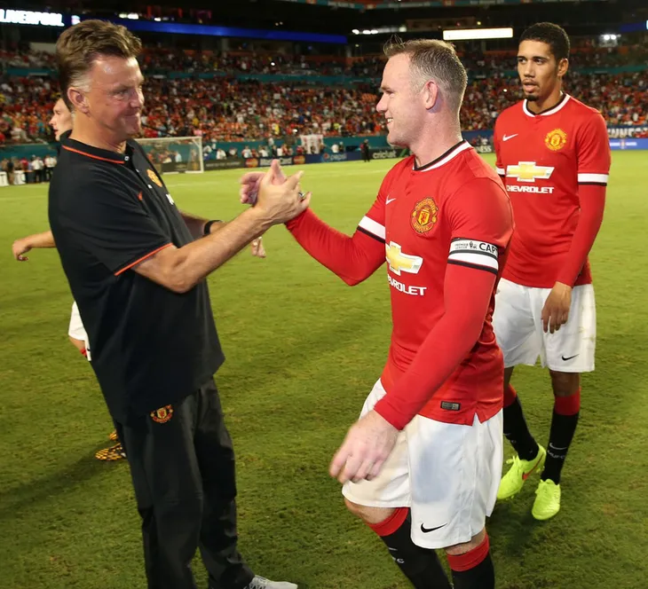 Những dấu mốc khó quên của Rooney trong 13 năm gắn bó với Man Utd - Ảnh 23. Những dấu mốc khó quên của Rooney trong 13 năm gắn bó với Man Utd - Ảnh 23.