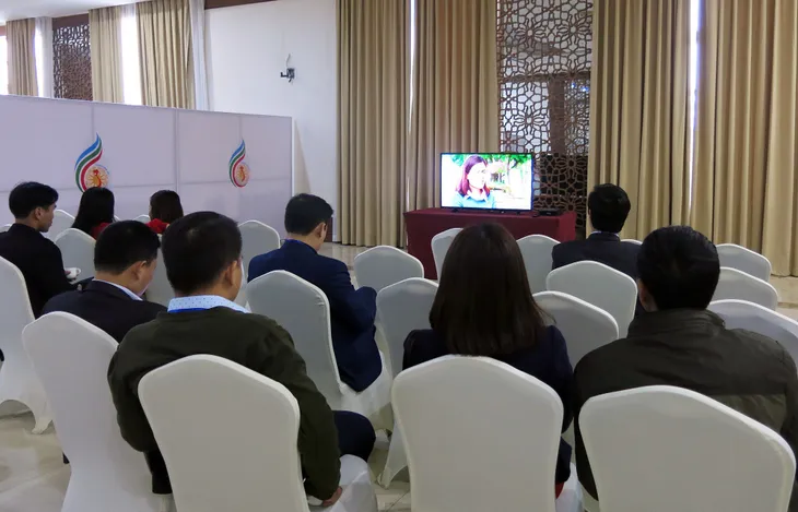 Các đại biểu mong muốn học hỏi kinh nghiệm, giao lưu qua các tác phẩm trình chiếu tại LHTHTQ 37 - Ảnh 4. Các đại biểu mong muốn học hỏi kinh nghiệm, giao lưu qua các tác phẩm trình chiếu tại LHTHTQ 37 - Ảnh 4.