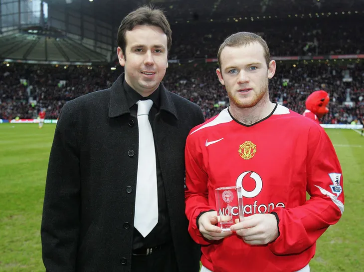 Những dấu mốc khó quên của Rooney trong 13 năm gắn bó với Man Utd - Ảnh 5. Những dấu mốc khó quên của Rooney trong 13 năm gắn bó với Man Utd - Ảnh 5.